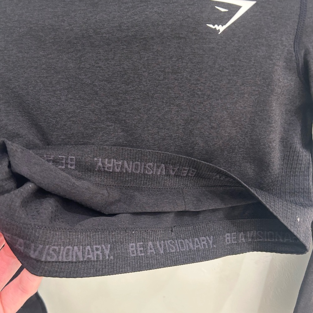 Gymshark Crop Top - Picture 5 of 5